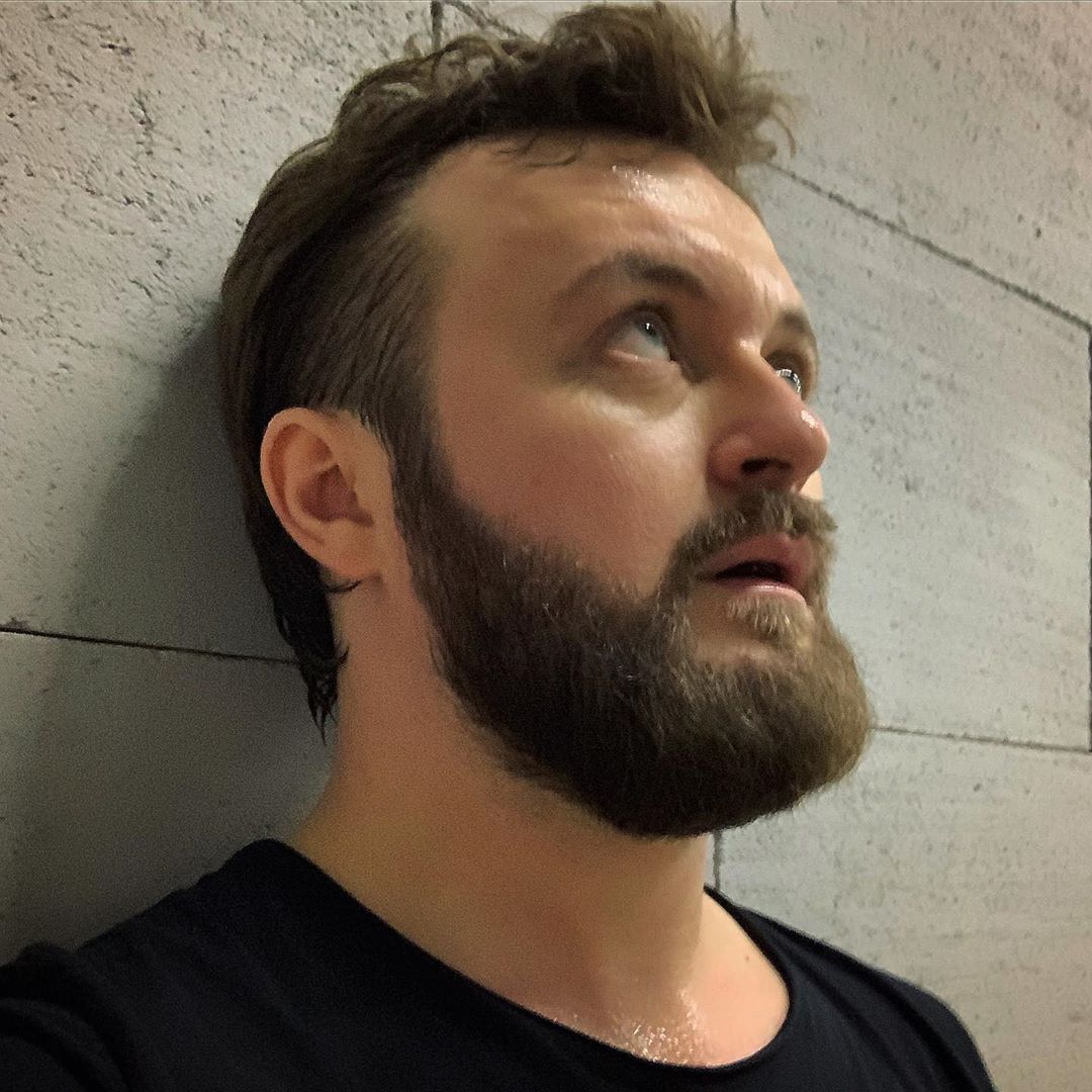 DZIDZIO зізнався, навіщо його мамі 8 холодильників