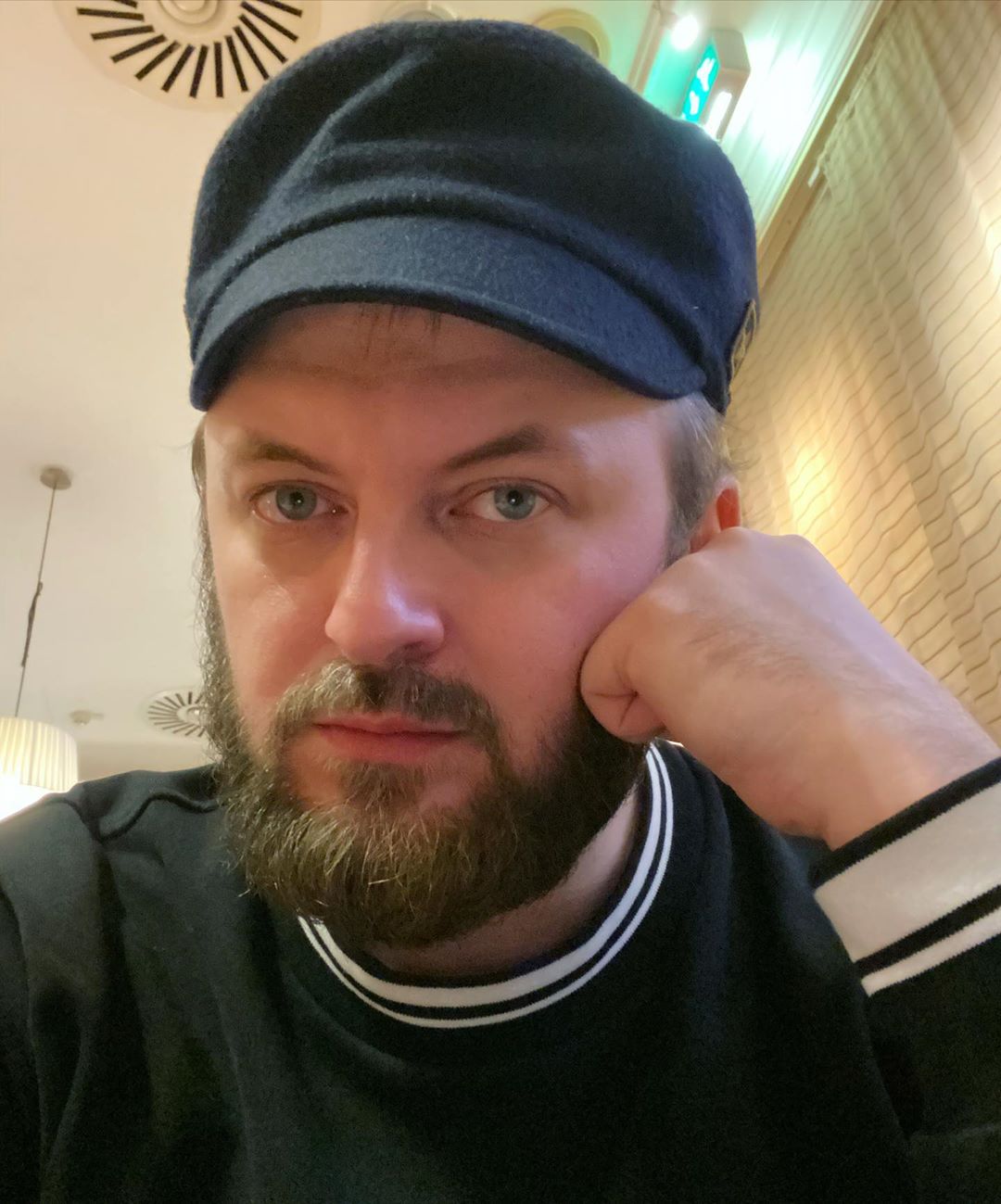 Ситуація нестандартна: DZIDZIO потрапив в халепу на борту літака