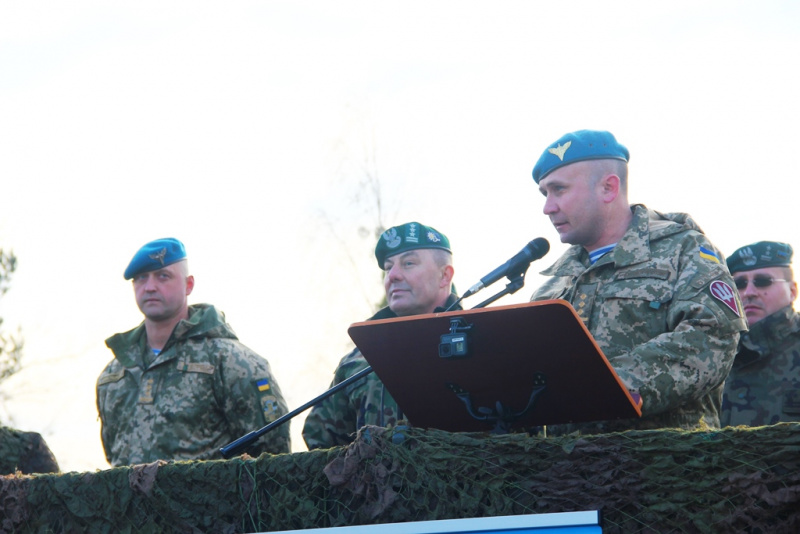 Українські військові беруть участь у навчаннях &quot;Кленова арка-2017&quot; у Польщі