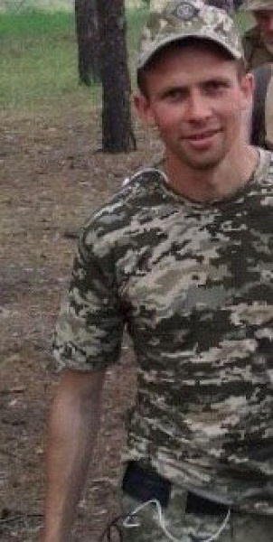 Вечная и светлая память: на Донбассе погиб украинский военный (фото)