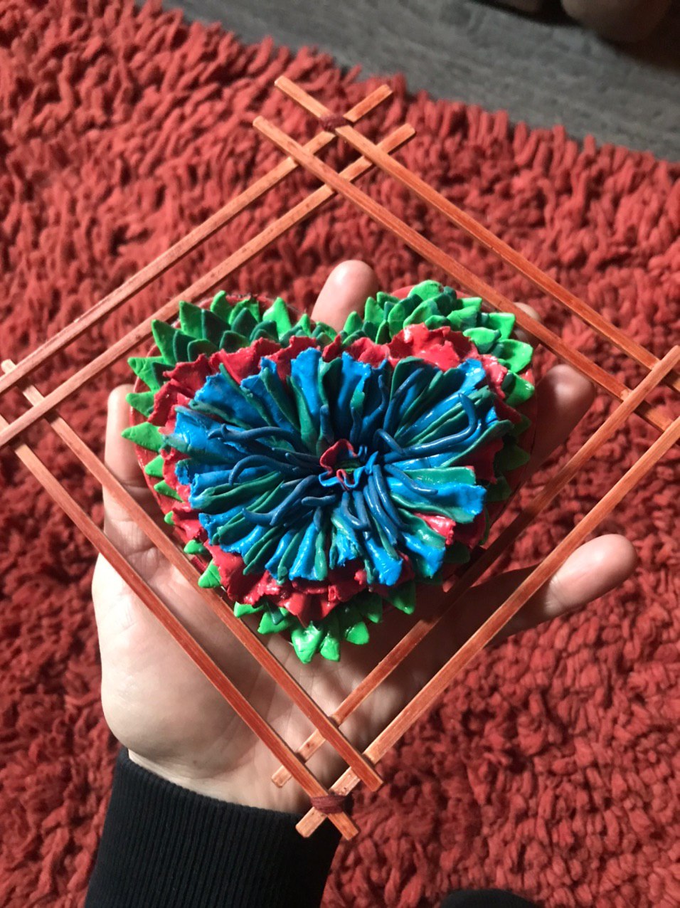 Завершення трилогії: Стас Шурінс представив трек Keep Me In до Дня закоханих