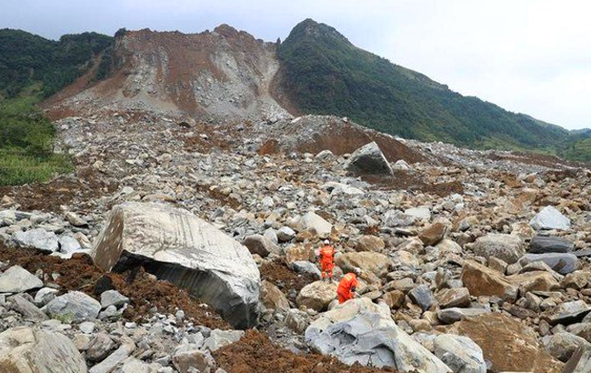 В Китае в результате оползня погибли 17 человек
