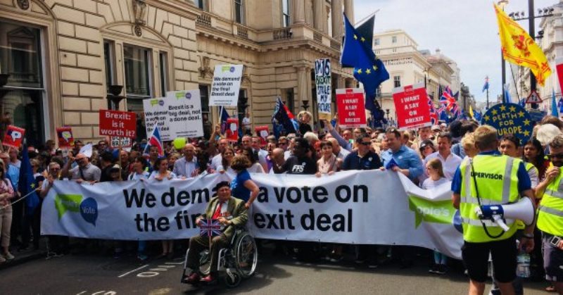 У Лондоні через Brexit протестують 100 тисяч британців