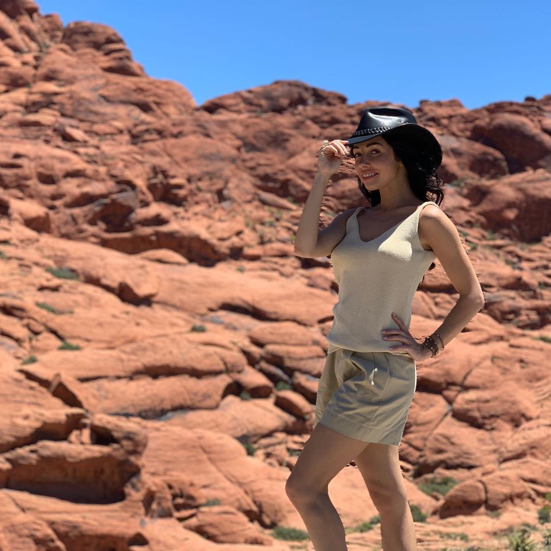 "Царица пустыни": Екатерина Кухар очаровала эффектным фото из Лас-Вегаса