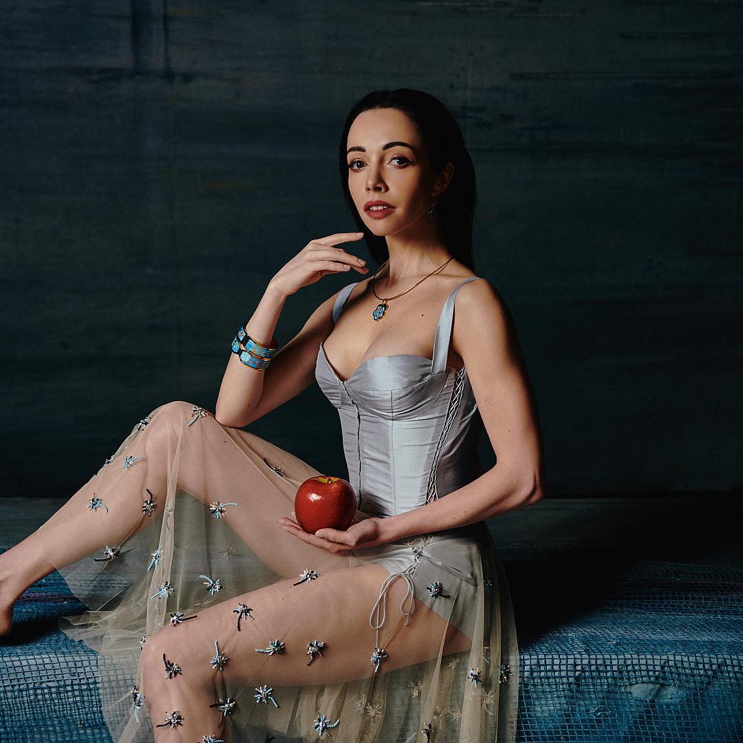 Как в сказке: Екатерина Кухар восхитила образом современной Белоснежки