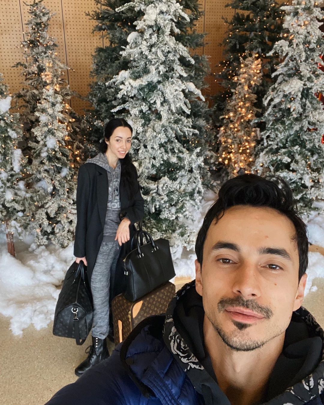 &quot;Как так ноги можно выкрутить&quot;: Кухар озадачила сеть &quot;странным&quot; расположением ног