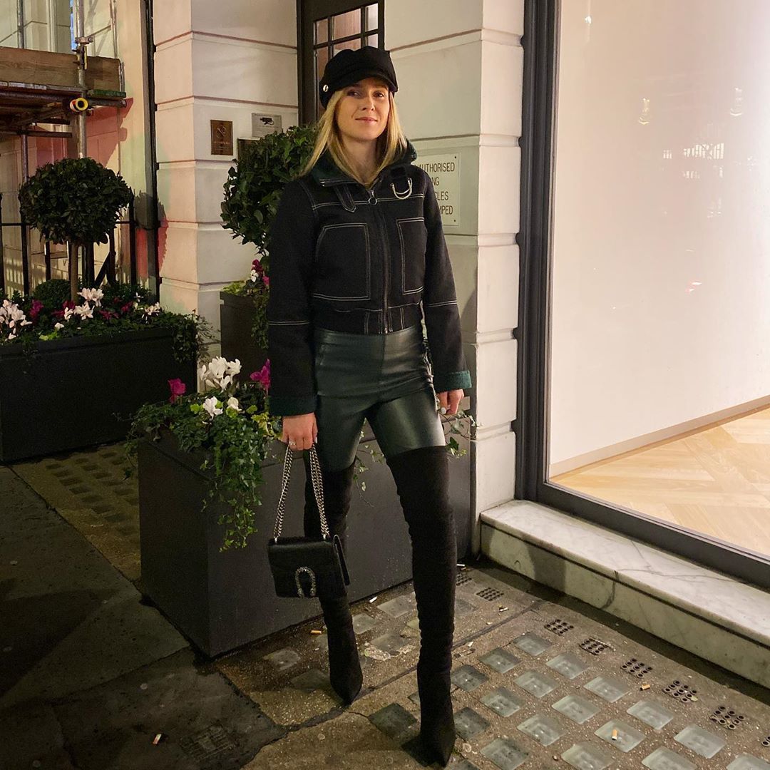 Рок-зірка: Еліна Світоліна вразила трендовим total black образом