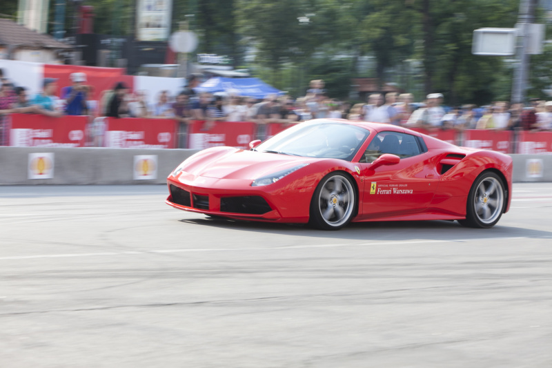 На ЗаПАЛЬНОМУ ШОУ від Shell побувала команда Scuderia Ferrari Формули 1
