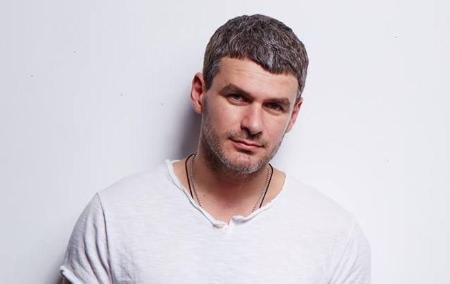 &quot;Размер имеет значение&quot;: известный певец поразил смелым снимком