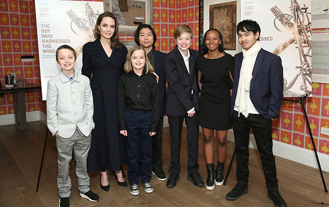 Анджеліна Джолі готується стати мамою всьоме: усі деталі