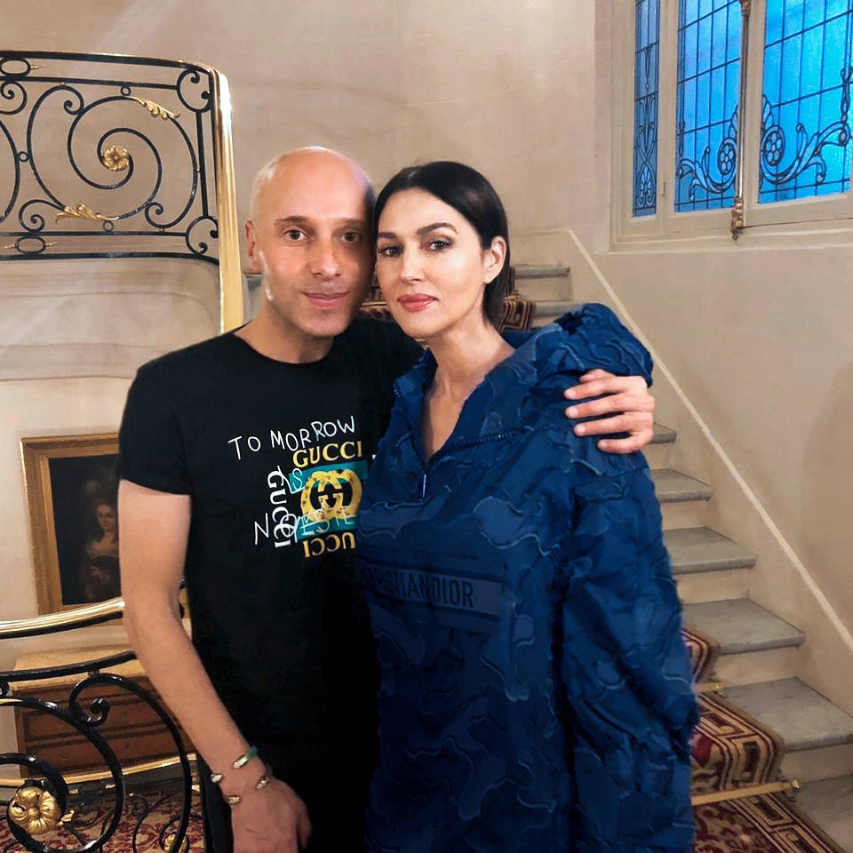 Monika Belluchchi Voshitila Neuvyadayushej Krasotoj I Novoj Pricheskoj Rbk Ukraina