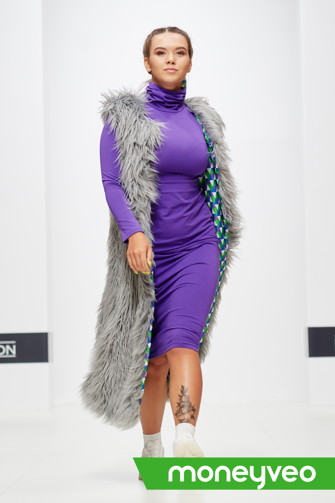 Бренд #КРАСАВА від moneyveo презентував першу колекцію на Kyiv Fashion Week 2019