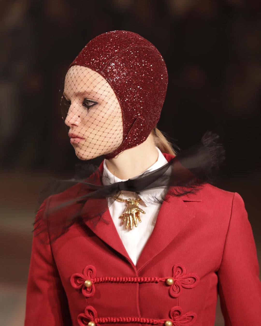 Тиждень високої моди в Парижі: Christian Dior влаштував &quot;парад мрії&quot; під куполом шапіто (фото)