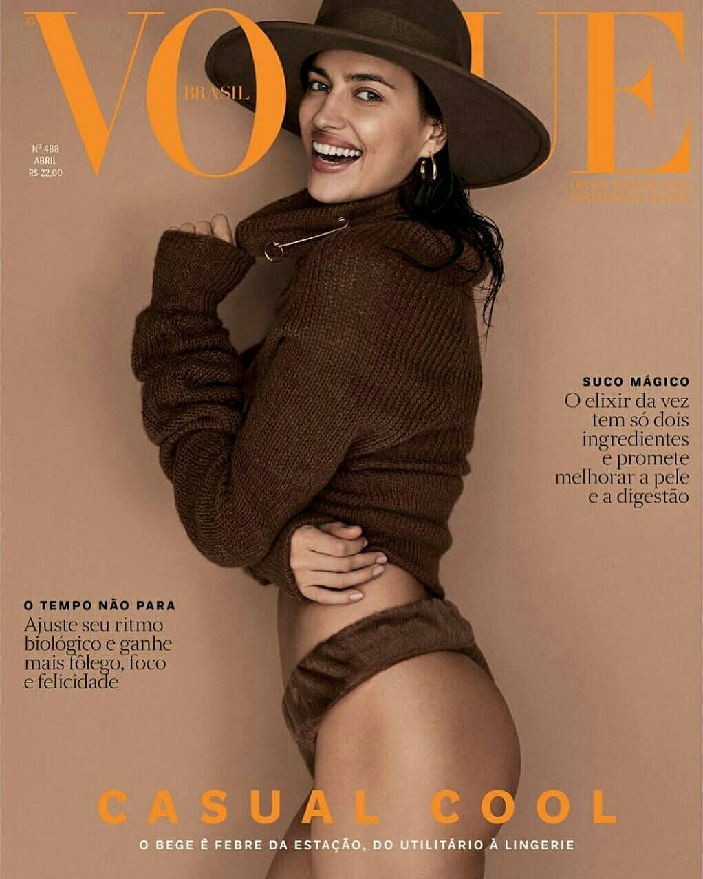 Ірина Шейк на обкладинці Vogue