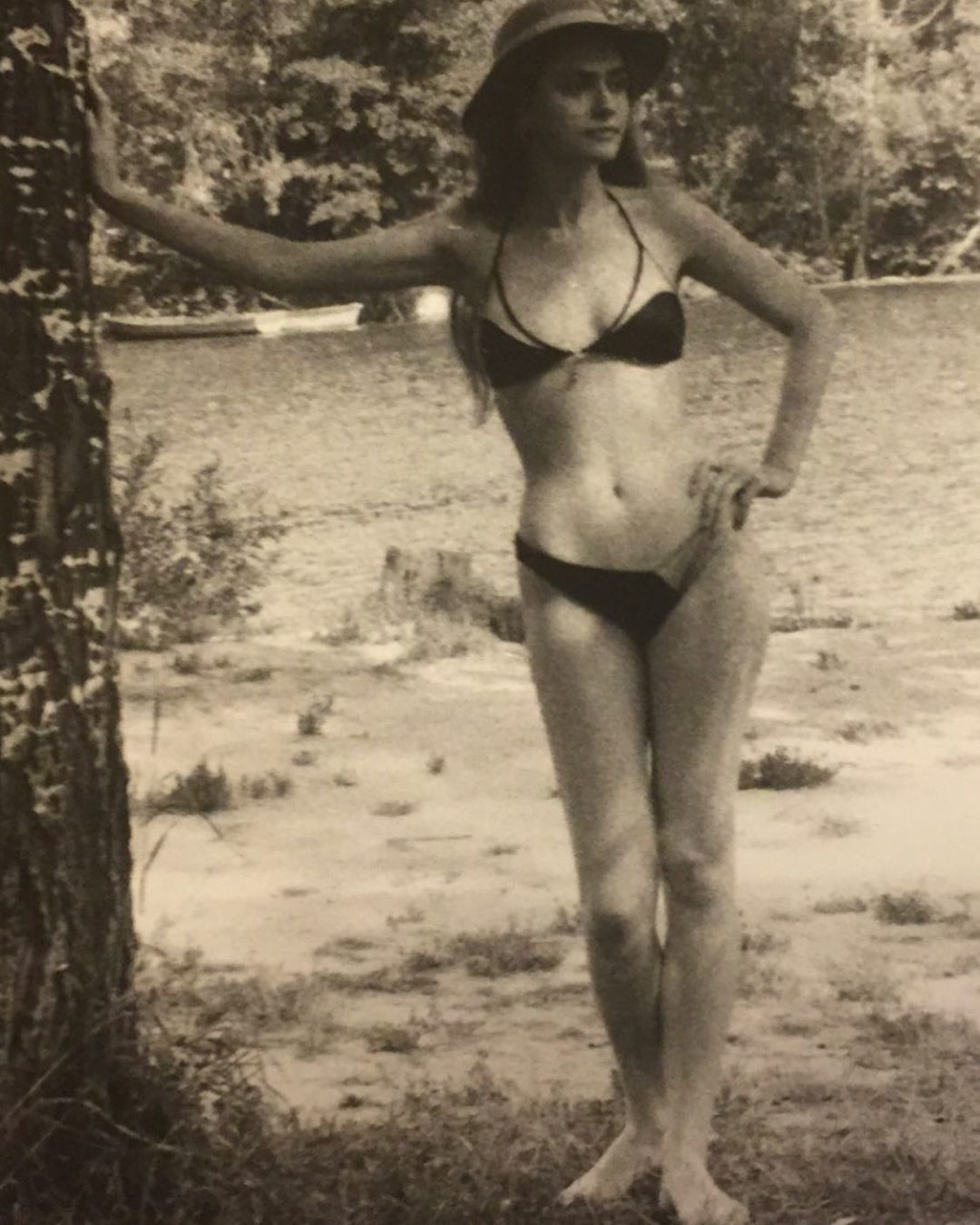 Время не властно: Сумская в бикини вызвала фурор эксклюзивным архивным фото