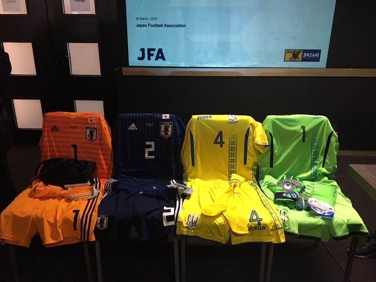 Украина - Япония: онлайн трансляция (счет 2:1)