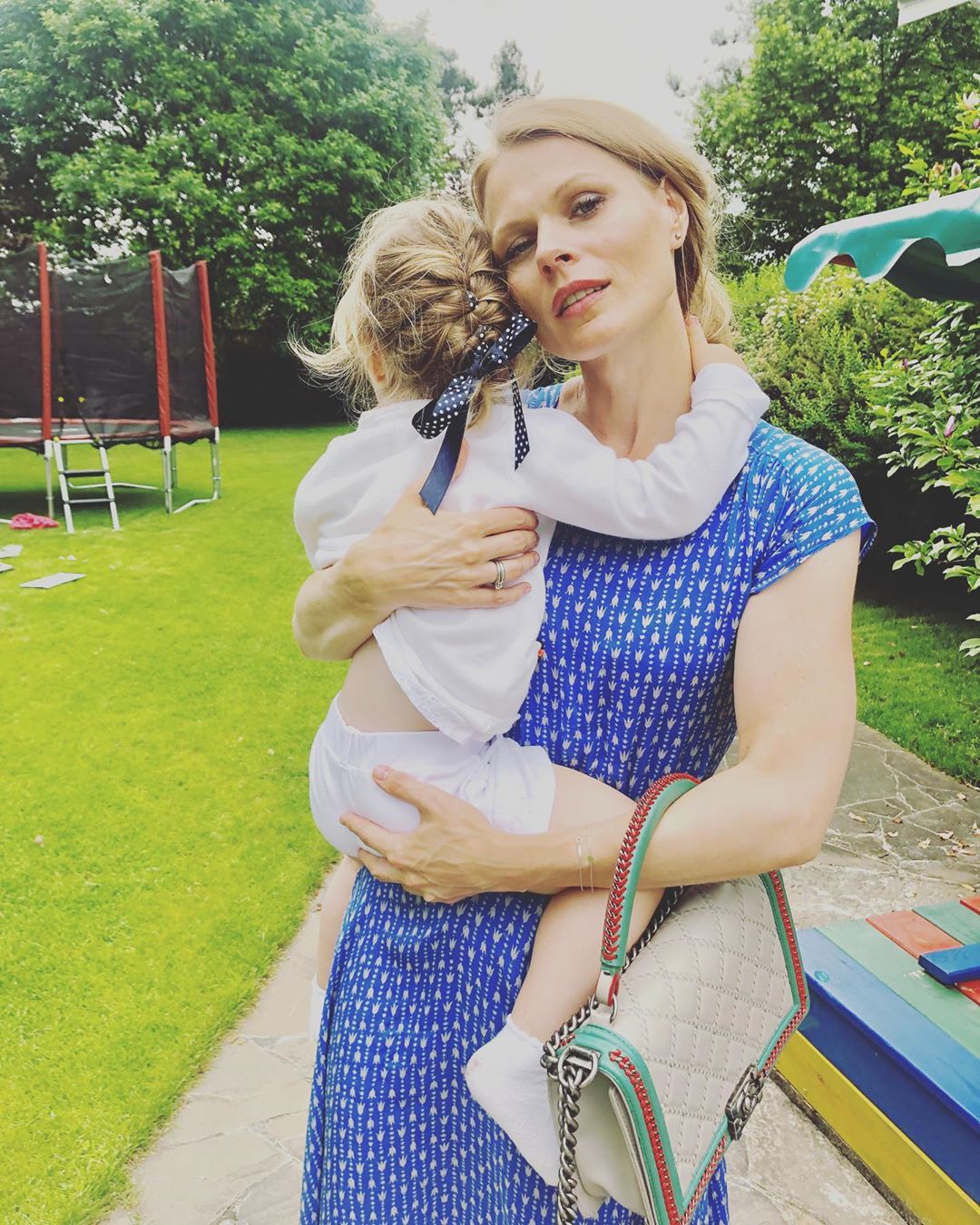 &quot;Дунечка&quot;: Ольга Фреймут растрогала сеть нежным фото с доченькой