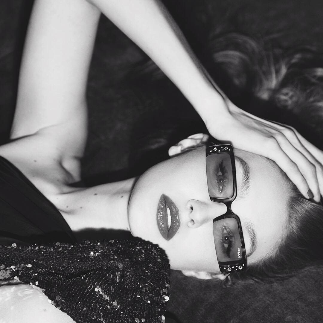 В стиле большого города: Джиджи Хадид разработала линию солнцезащитных очков