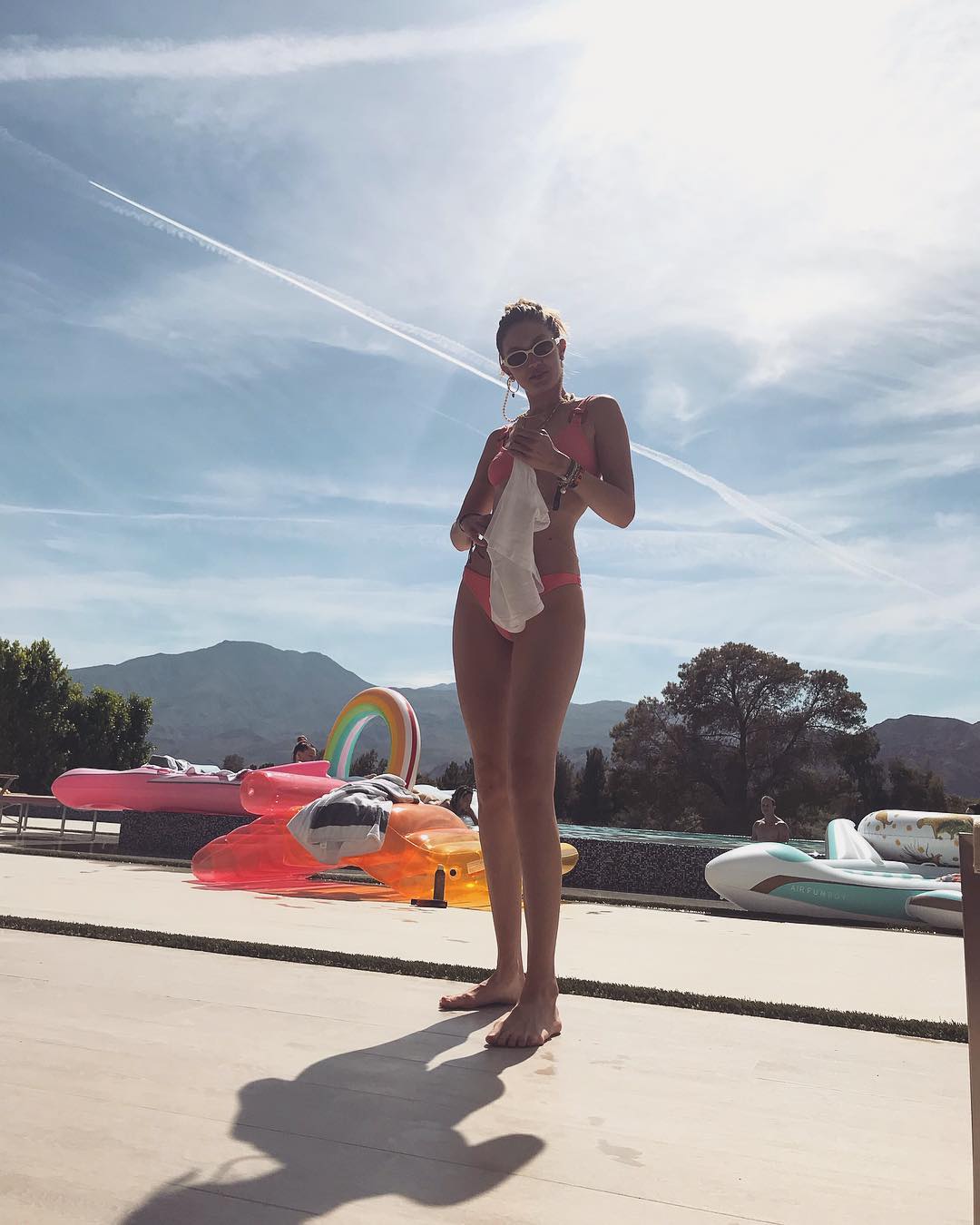 Джіджі Хадід в купальнику