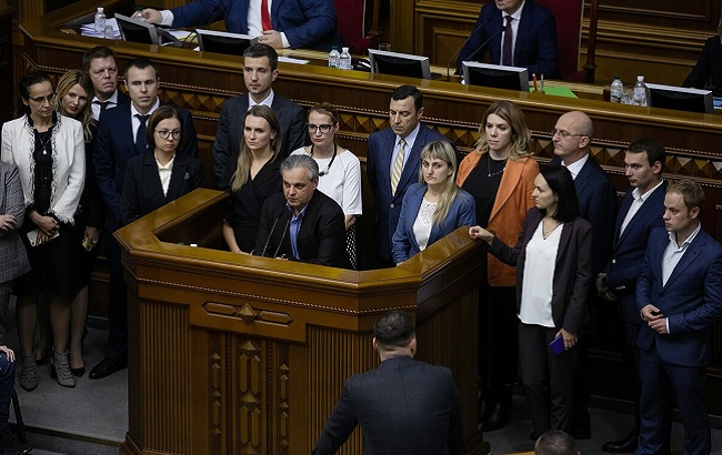 Сергей Рахманин - глава фракции "Голос"