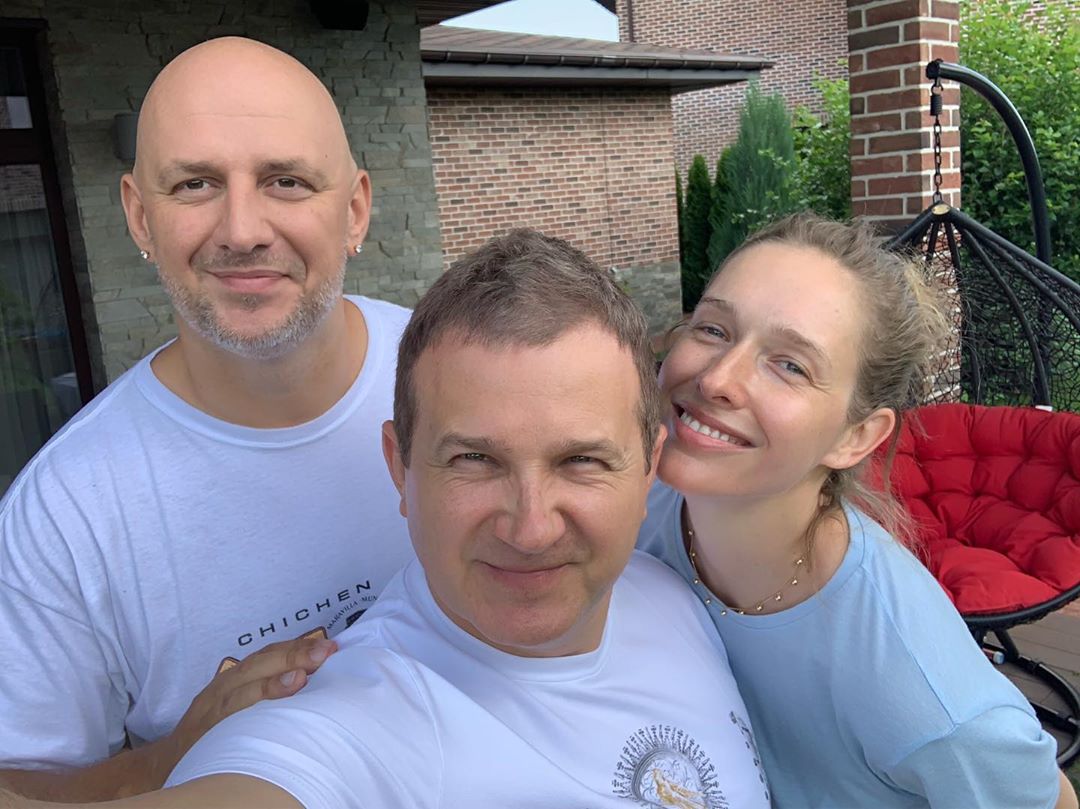 "Готуємося": стали відомі перші зіркові гості весілля Потапа і Насті