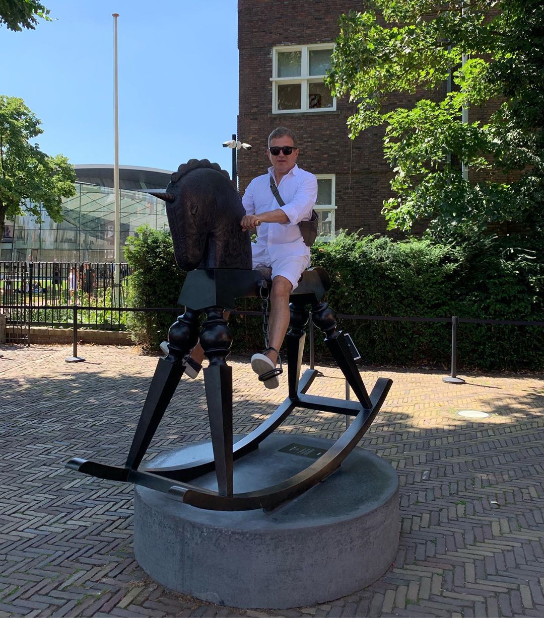 На коні: Осадча та Горбунов повеселили колоритною прогулянкою по Амстердаму