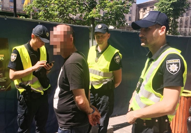 В Киеве ограбили болельщицу Лиги чемпионов из Испании