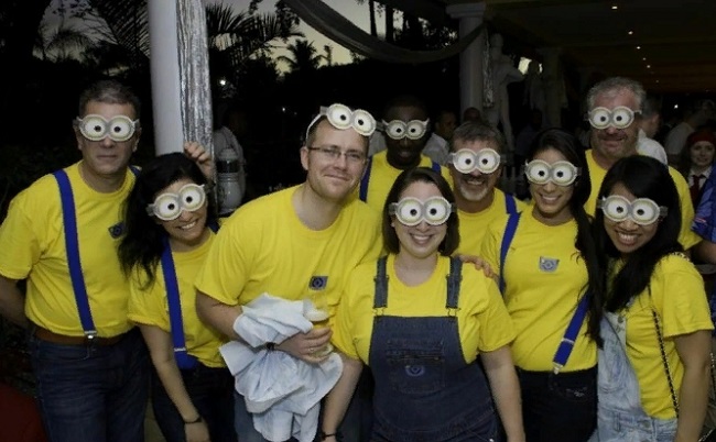 персонажи мультфильмя "Гадкий я"