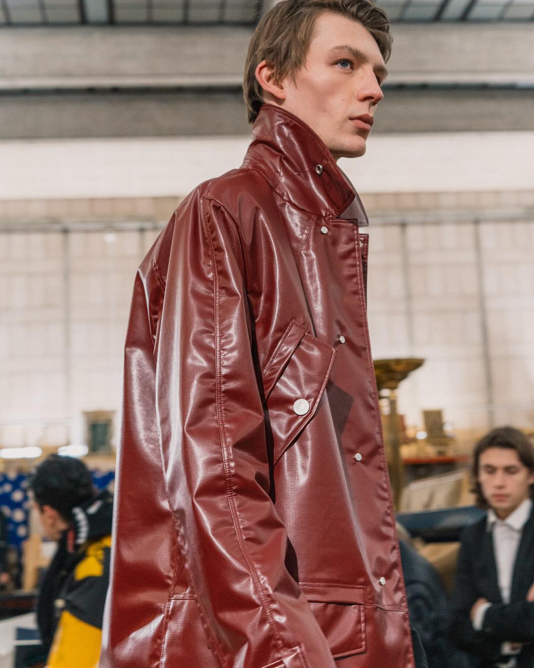 Музейная классика и переосмысление роскоши в мужской коллекции Hermes FW19/20