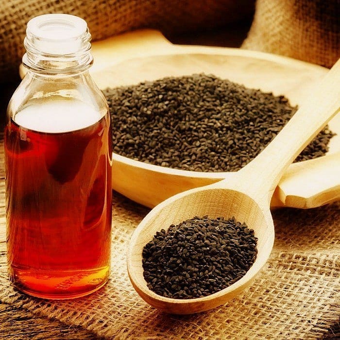 Йогурт с бананом или пудинг чиа: как выглядит завтрак известной модели