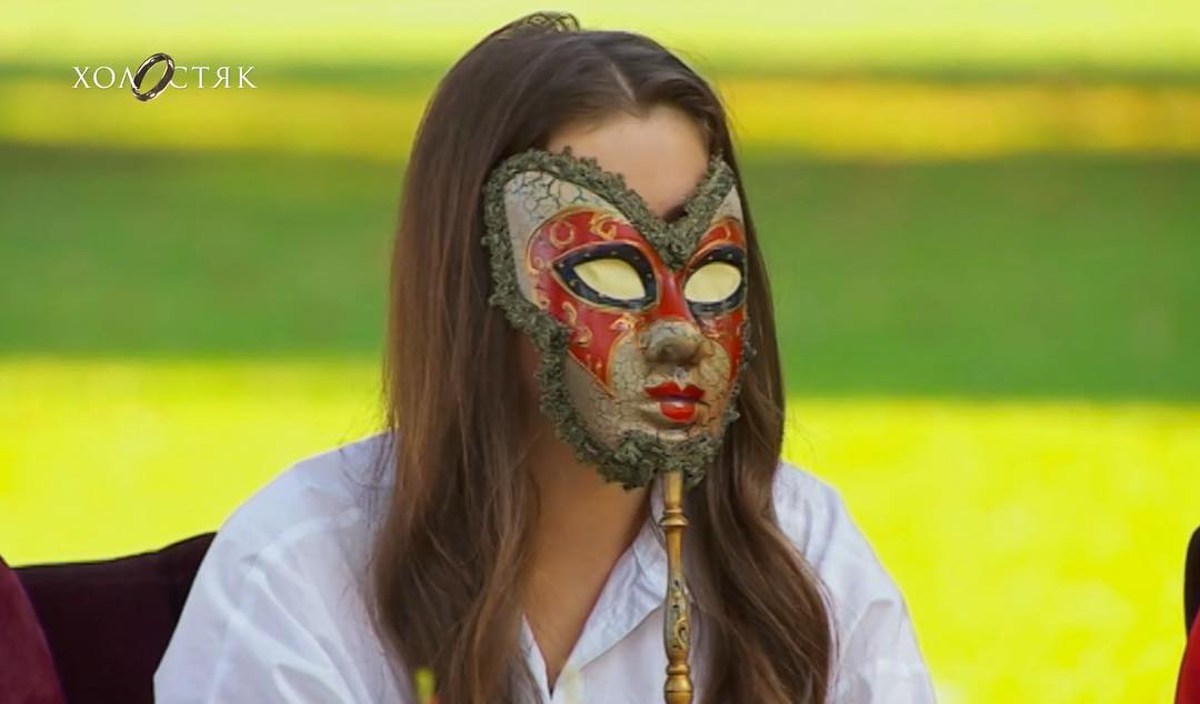 Французькі пристрасті: Холостяк зірвав маски з учасниць шоу