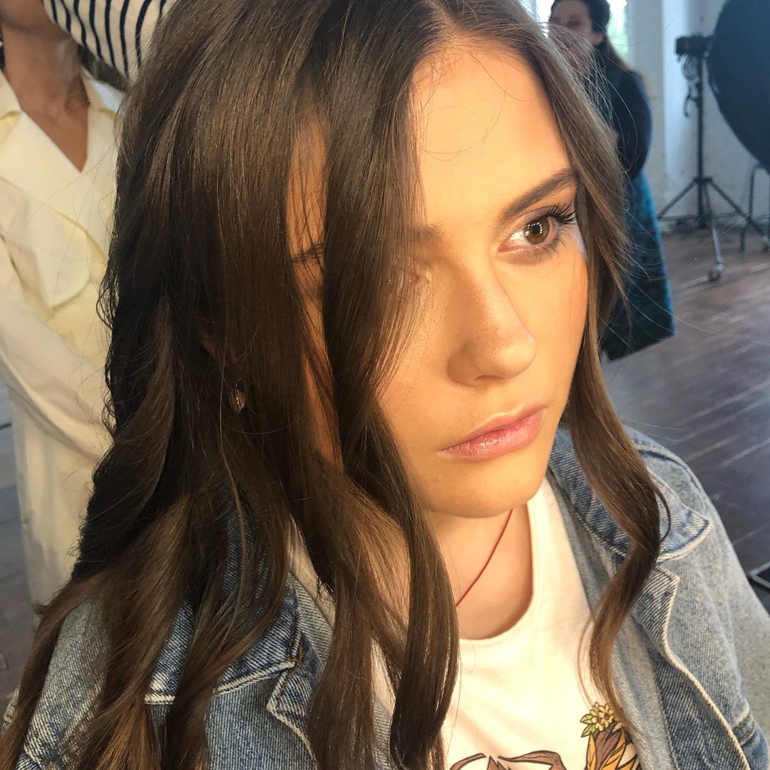 Красавицы в маму: Ольга Сумская показала своих дочерей