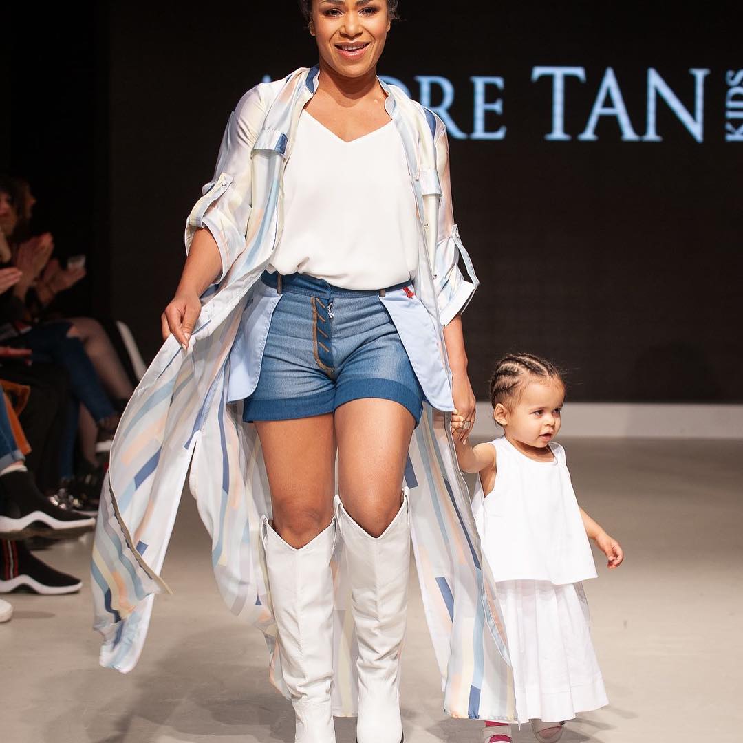 Юна модель: маленька донька Гайтани дебютувала на подіумі