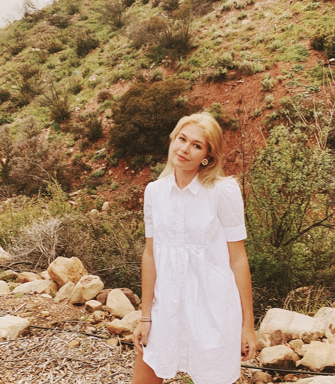 Вся в маму: дочь Веры Брежневой пленила нежным образом