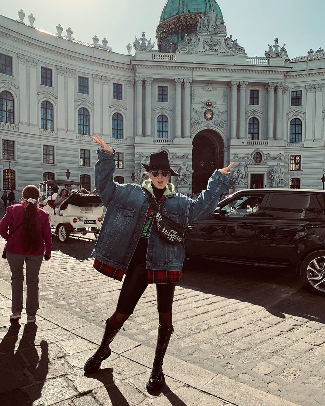 "Чудова пара": MARUV підкорила атмосферними кадрами з прогулянки по Відню з чоловіком