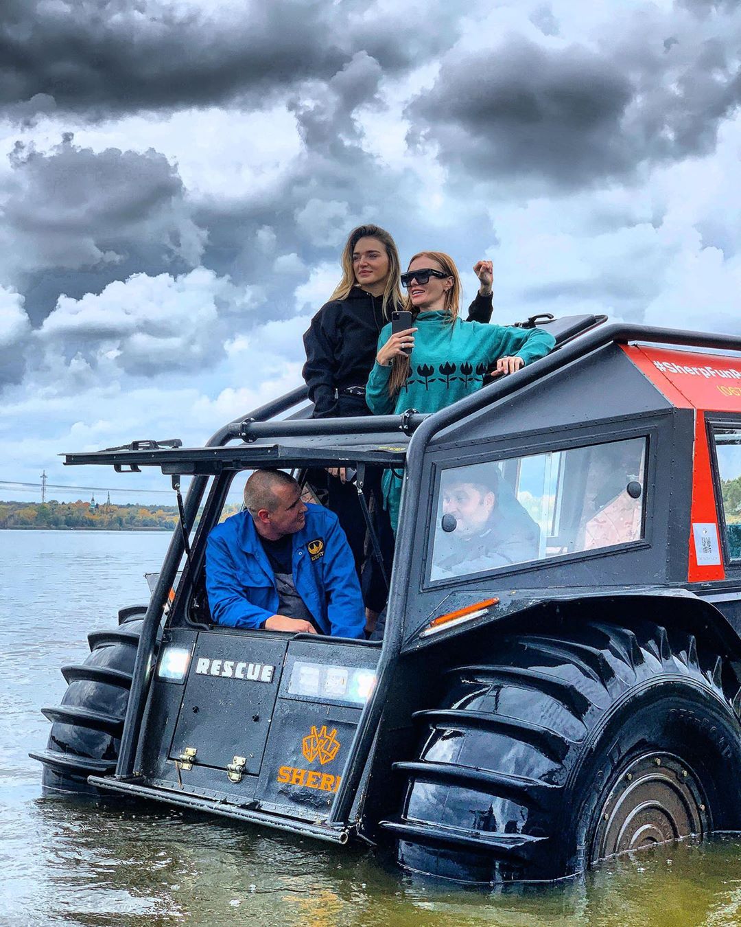 "Незабутні емоції": Слава Камінська поділилася атмосферними фото з Чорнобиля