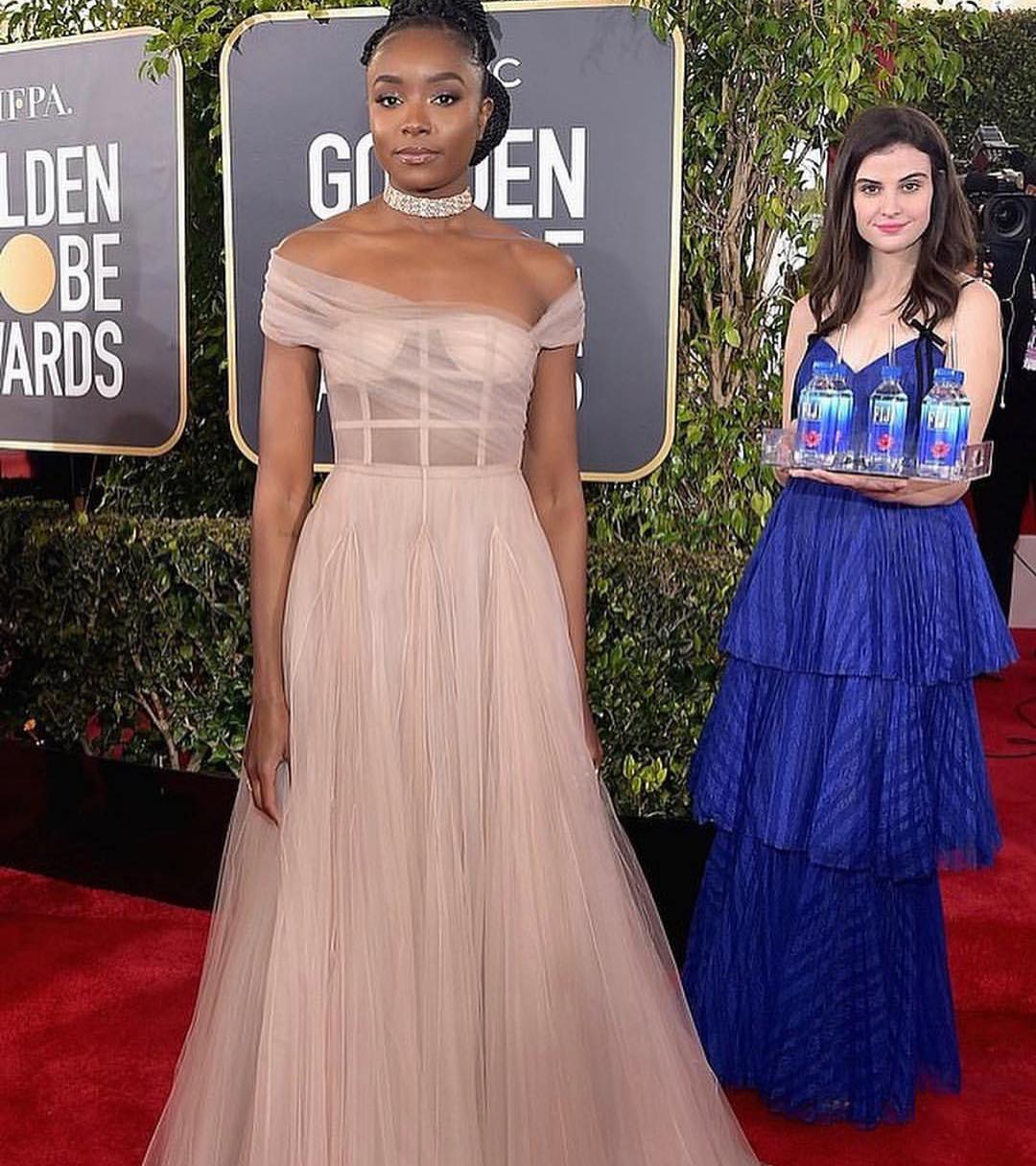 Золотий глобус 2019: "дівчина з водою" викликала фурор в мережі