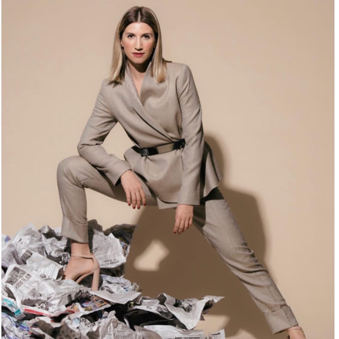 Анита Луценко показала, как укрепить мышцы спины и избавиться от сутулости