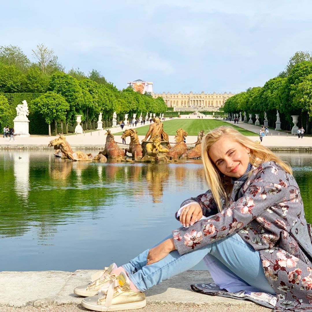 "Відчувала себе Королевішною": Лілія Ребрик показала французькі пригоди з чоловіком