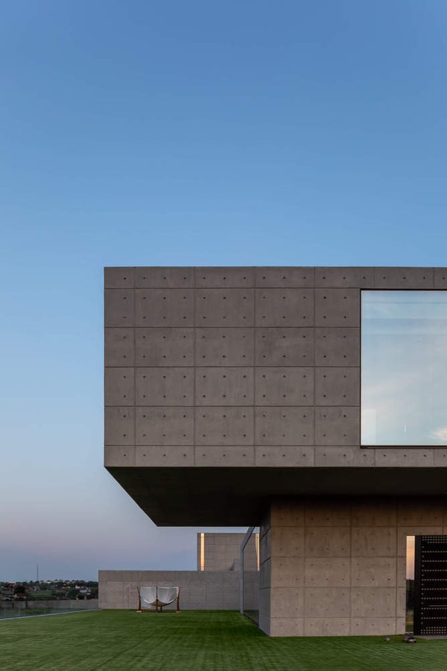 Як із майбутнього: будинок у Києві викликав захват у західних журналістів (фото)