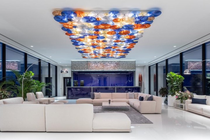 Як із майбутнього: будинок у Києві викликав захват у західних журналістів (фото)