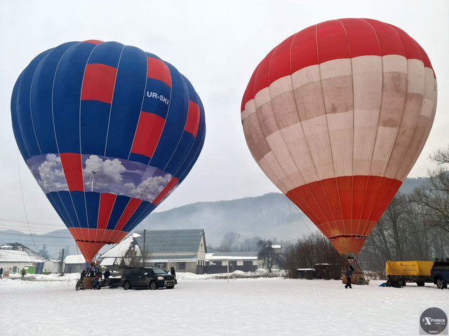 Львів'яни на повітряній кулі облетіли Карпати і потрапили в Книгу рекордів України (відео)