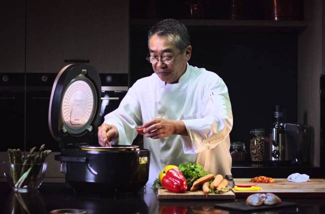 Мультиварки с функцией скороварки: в "Фокстроте" рассказали, почему эта техника сегодня в тренде