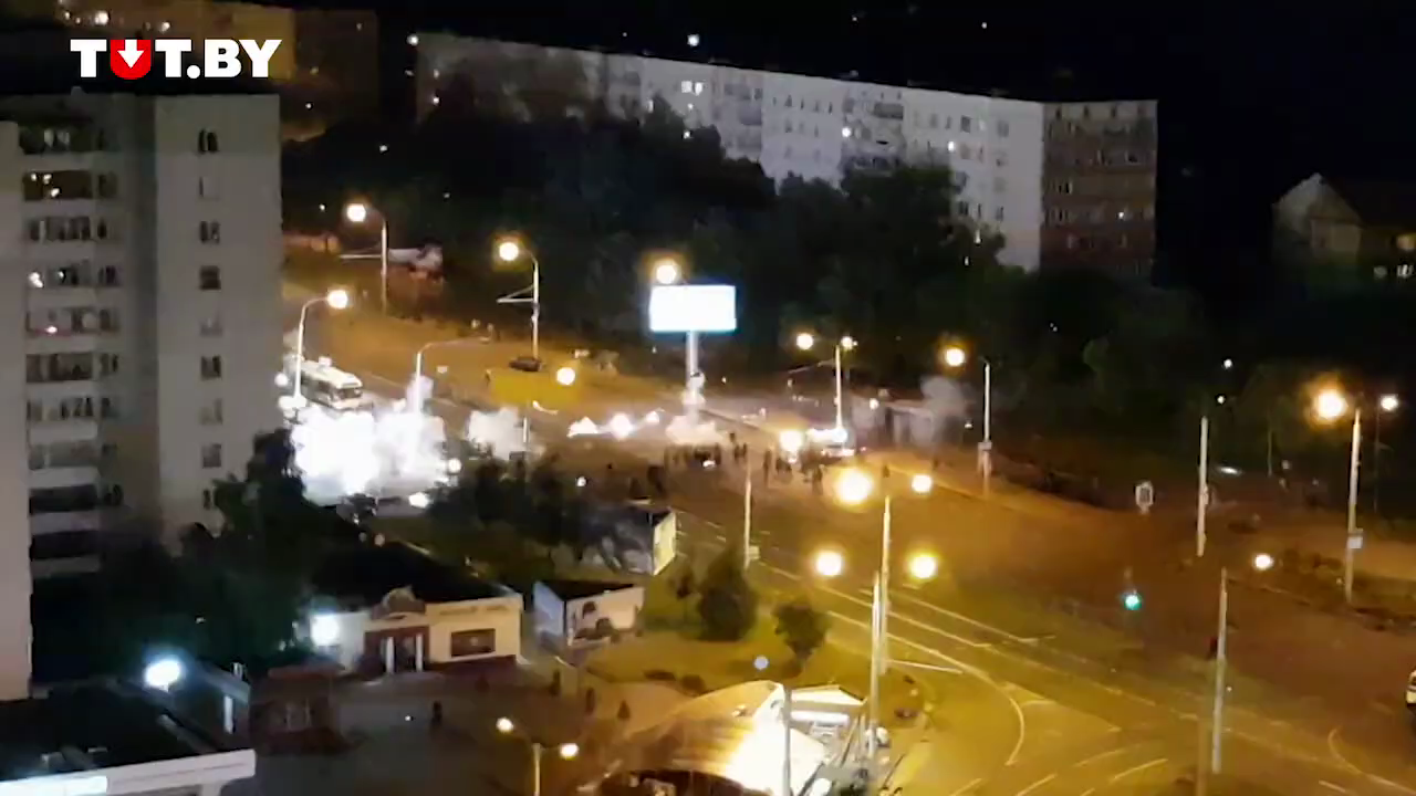 Протестующие не исключают введения ЧП в Беларуси