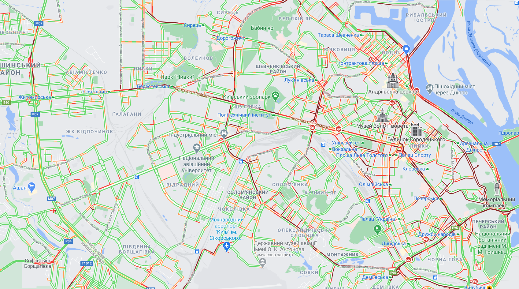 Киев остановился в километровых пробках: какие улицы стоит объехать