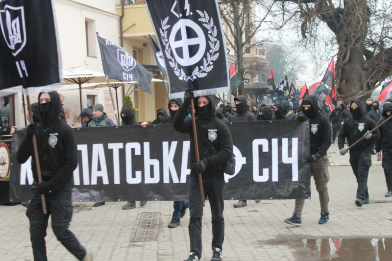 В Ужгороде прошел &quot;Марш славы героев&quot;