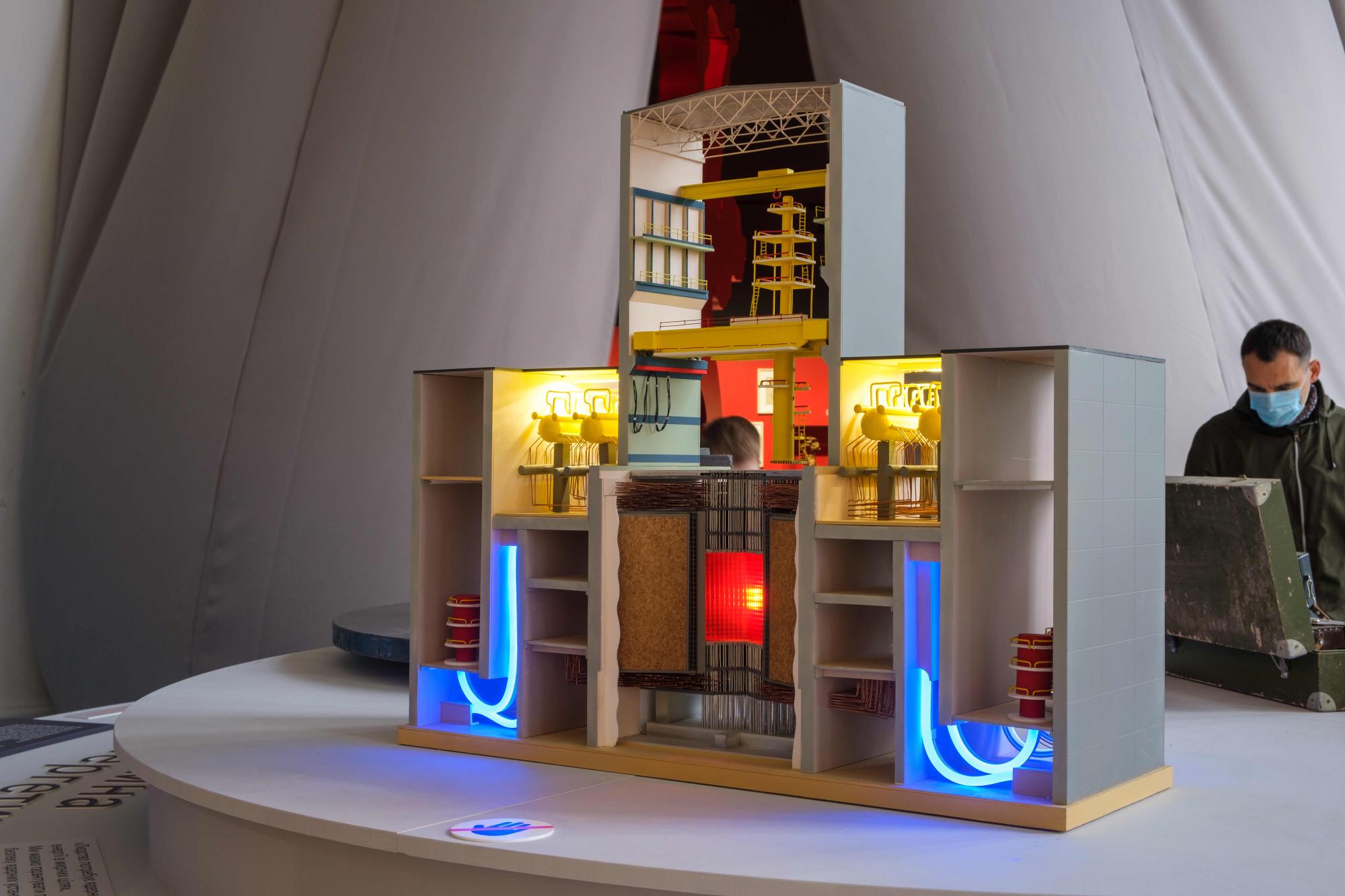 Чернобыль. Путешествие: 5 причин посетить уникальную выставку в Киеве