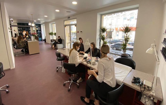 Красота по-украински: как салоны и барберы готовятся принимать клиентов после карантина