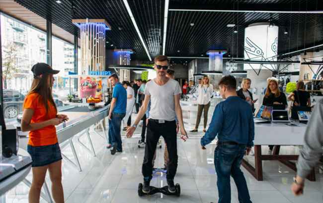 Магазин будущего: Foxtrot удивил покупателей новым Show Store