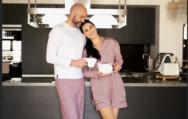 Поехали страдать: Маша Ефросинина раскрыла забавные подробности знакомства с мужем